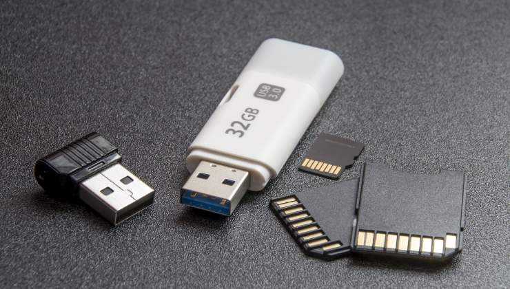 chiavetta usb supporti fisici