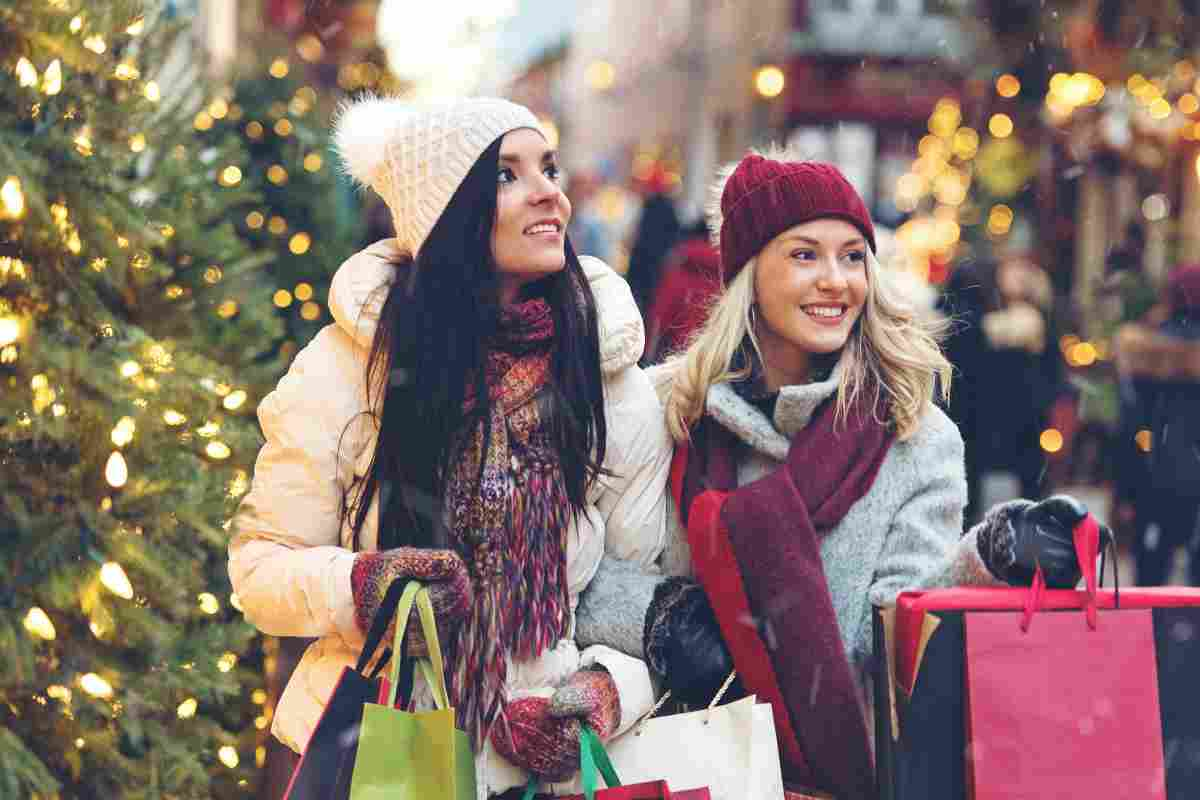 shopping natalizio a meno di 100 euro